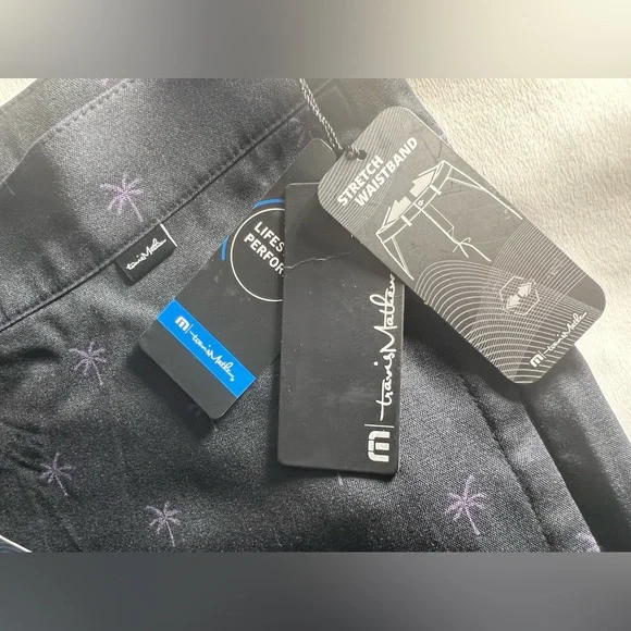 TravisMathew Men's Good Instincts Shorts Size: 42 NWT - Picture 9 of 16